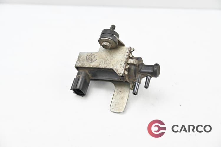 Вакуум клапан 25819-33030 за TOYOTA COROLLA седан (E15_) 1.4 D-4D (2006)