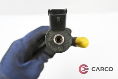 Дюза дизел 23670-33040/F1CF8330B0 за TOYOTA COROLLA седан (E15_) 1.4 D-4D (2006)