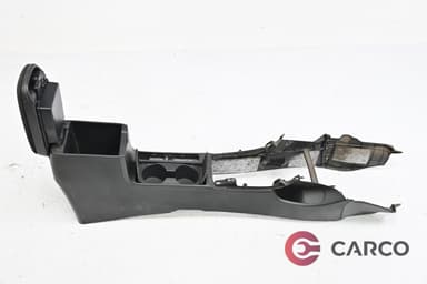 Подлакътник за TOYOTA COROLLA седан (E15_) 1.4 D-4D (2006)