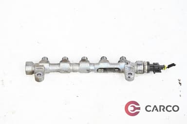 Горивна рейка 0445214181 за HYUNDAI i30 (FD) 1.6 (2007 - 2012)