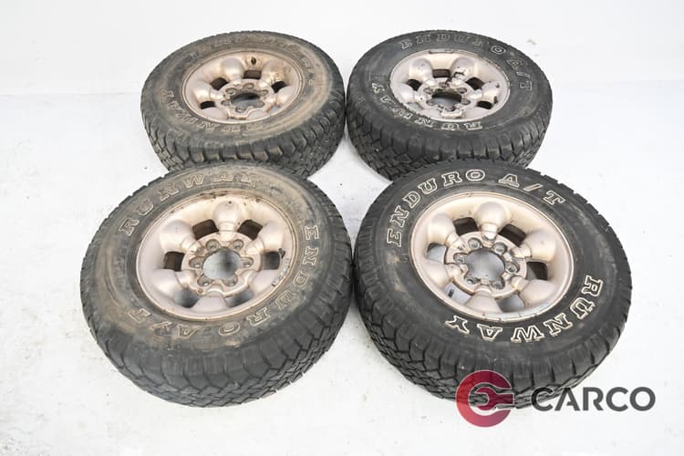 Алуминиеви джанти с всесезонни гуми15 цола RUNWAY 235/75 R15 DOT 3007 7JJX15 ET22 6X139.7 Ц.О. 107.1 4Броя за SSANGYONG MUSSO (FJ) 2.9 TD (1993)