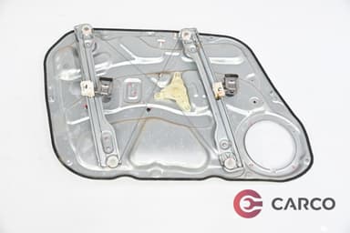 Стъклоповдигач преден десен с панел врата за HYUNDAI i30 (FD) 1.6 (2007 - 2012)