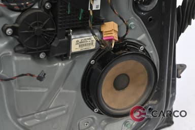 Врата предна лява за VW POLO Facelift (9N_) 1.2 12V (2001 - 2012)