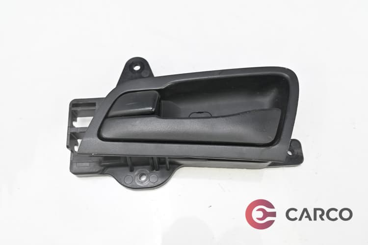 Вътрешна дръжка задна лява за HYUNDAI i30 CW (FD) 1.6 CRDi (2007 - 2012)