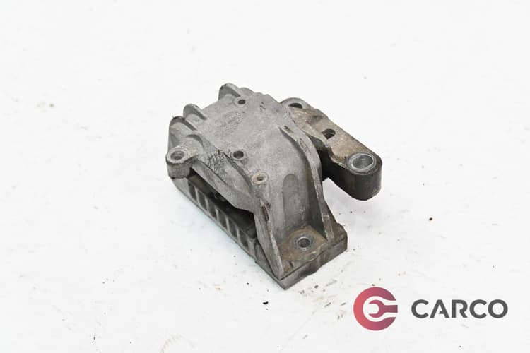 Тампон двигател 1K0199262 за VW GOLF VI (5K1) 1.4 TSI (2008 - 2013)