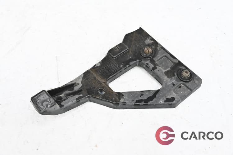 Държач предна броня ляв 4F0807227 за AUDI A6 седан (4F2, C6) 2.0 TDI (2004 - 2011)