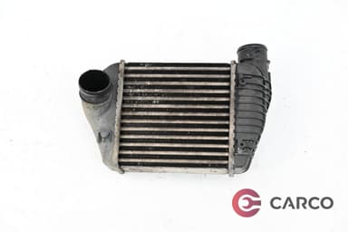 Интеркулер 4F0145805AA за AUDI A6 седан (4F2, C6) 2.0 TDI (2004 - 2011)