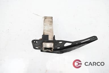 Буфер предна броня ляв 4F0 807 133 за AUDI A6 седан (4F2, C6) 2.0 TDI (2004 - 2011)