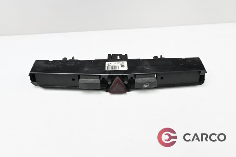 Копчета аварийни светлини и централно заключване 13100105 за OPEL ZAFIRA B (A05) 1.9 CDTI (2005)