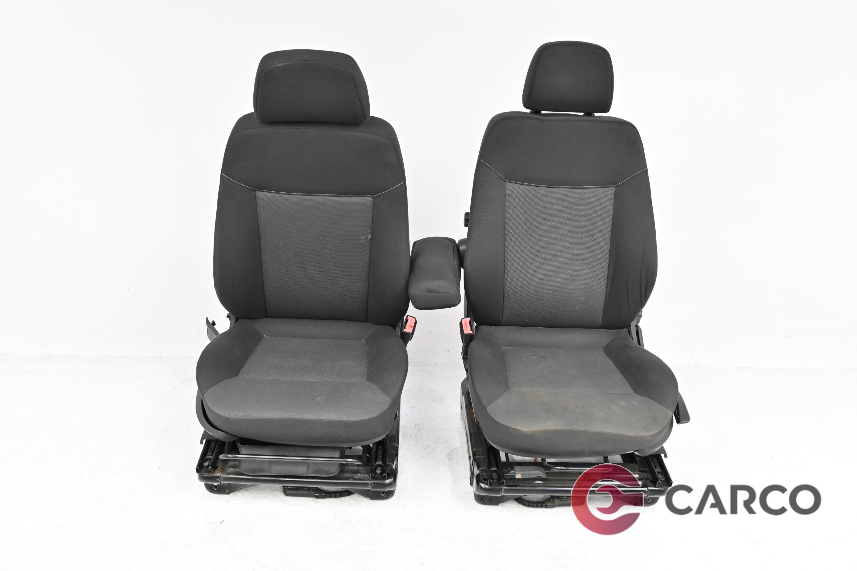 Седалки предни за OPEL ZAFIRA B (A05) 1.9 CDTI (2005)