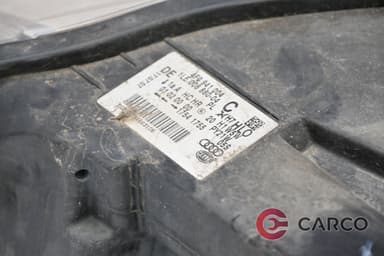 Фар десен за AUDI A6 седан (4F2, C6) 2.0 TDI (2004 - 2011)