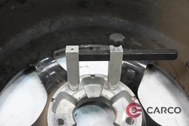 Резервна гума 16 цола Bridgestone 205/55ZR16 DOT 3804 7Jx16H2 ET37 A2084010602 за MERCEDES-BENZ CLK (C208) 200 (208.335) (1997 - 2002)