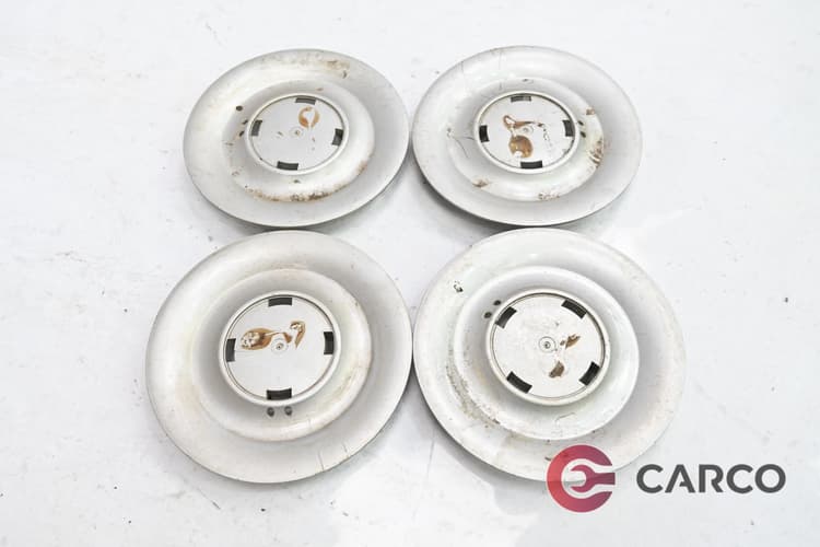 Капачки джанти 4 броя 1H0601149M за VW GOLF Mk IV (1J1) 2.3 V5 4motion (1997 - 2005)