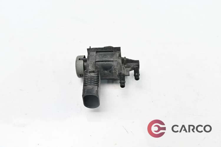 Вакуум клапан 1K0 906 283 A за AUDI A4 Avant (8K5, B8) 2.0 TDI (2007 - 2015)