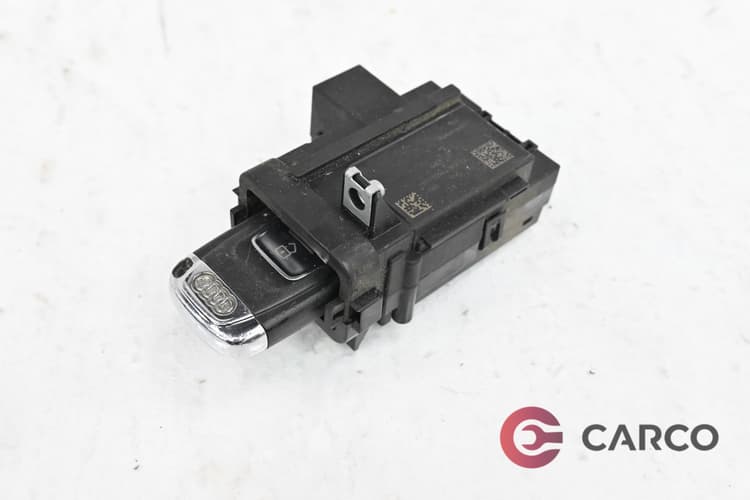 Конзола с ключ запалване 8K0 909 131 D за AUDI A4 Avant (8K5, B8) 2.0 TDI (2007 - 2015)