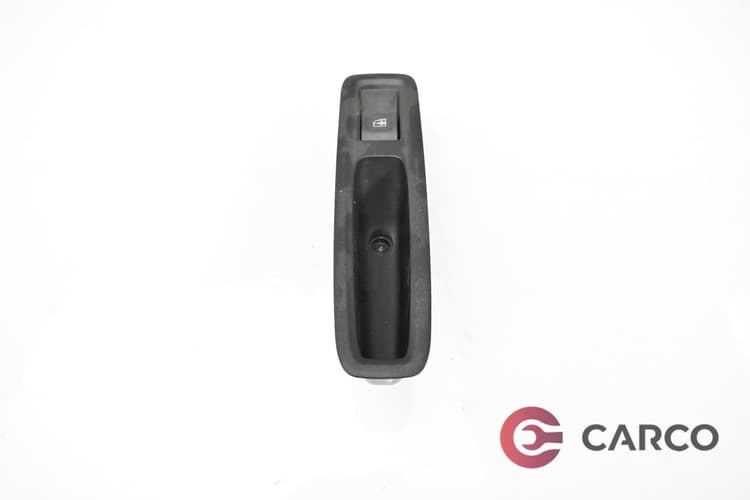 Панел копче ел стъкло задно дясно за DACIA SANDERO III Stepway 1.0 L TCe 90 I3 12V (2020)