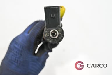 Дюза дизел 0445110 212/3402 за BMW 5 седан (E60) 525 d (2003 - 2010)