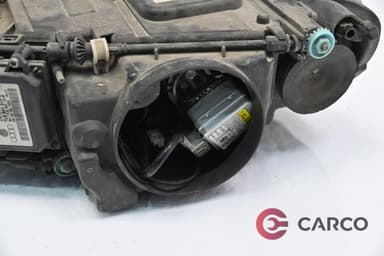 Фар десен 7L6941032C за VW TOUAREG (7LA, 7L6, 7L7) 5.0 V10 TDI (2002 - 2010)