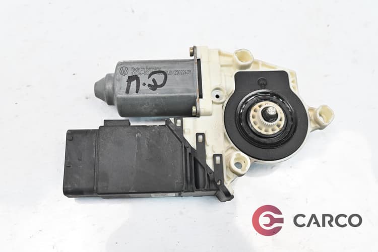 Машинка ел стъкло предна дясна 1C1959802A за VW GOLF Mk IV (1J1) 1.9 TDI 4motion (1997 - 2005)