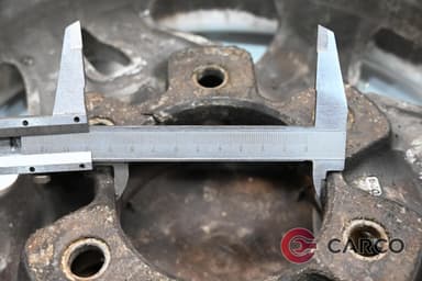 Алуминиеви джанти 15 цола 7Jx15 6x139.7 Ц.О. 100 4 броя за NISSAN TERRANO II (R20) 2.4 i 12V 4WD (1992 - 2007)