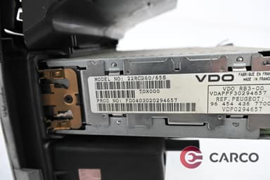 Радио касетофон с духалки парно централни 964544367700 за PEUGEOT 307 Estate (3E) 1.6 16V (2002)