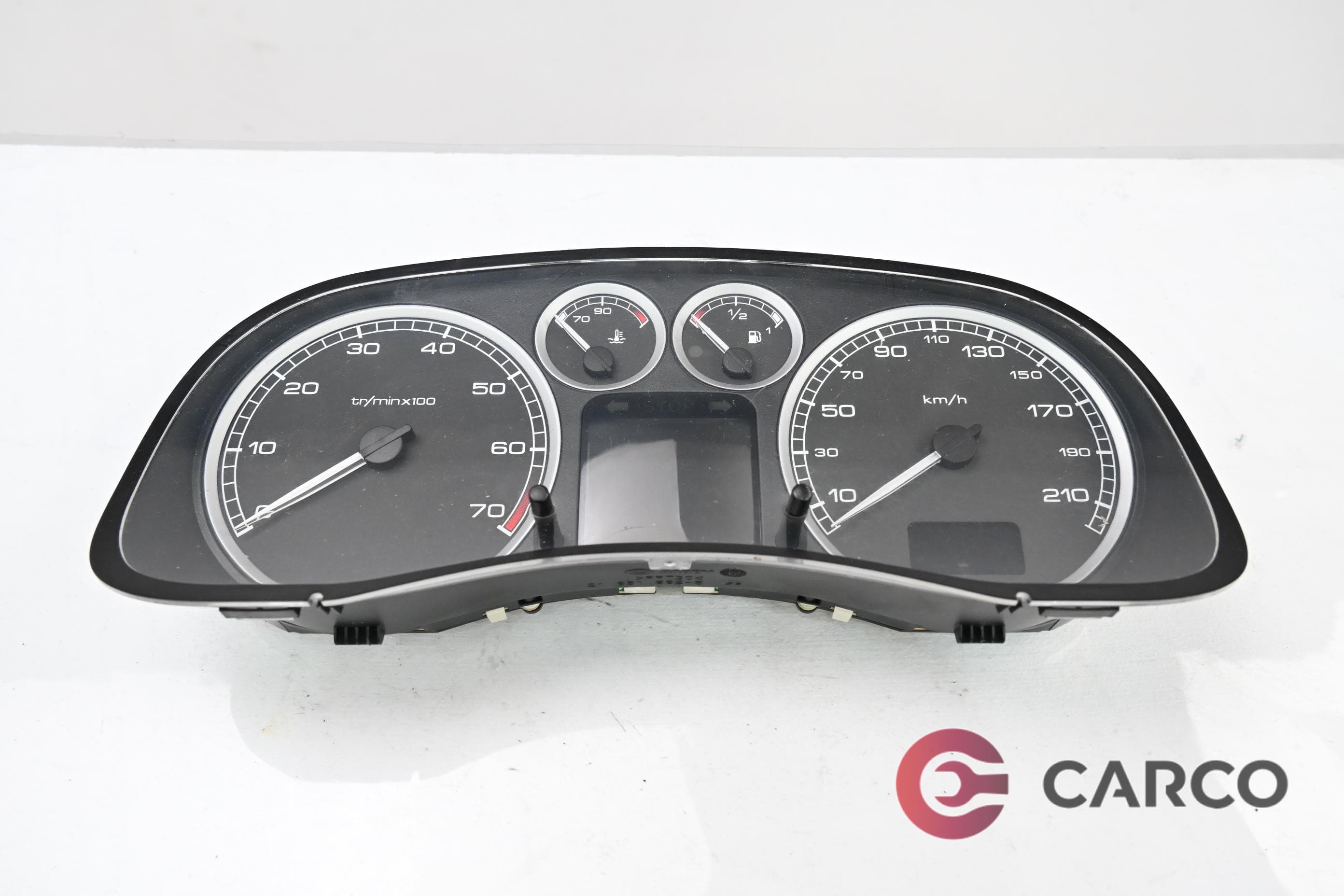 Километраж P9645768480 за PEUGEOT 307 Estate (3E) 1.6 16V (2002)