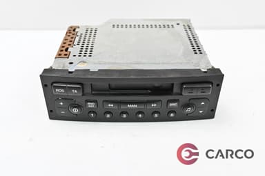 Радио касетофон 964544367700 за PEUGEOT 307 Estate (3E) 1.6 16V (2002)
