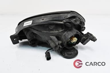 Фар десен за HYUNDAI TUCSON (JM) 2.0 (2004 - 2010)