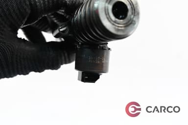 Дюза дизел 03G 130 073/70616 за VW GOLF V (1K1) 2.0 TDI 16V 4motion (2003 - 2009)