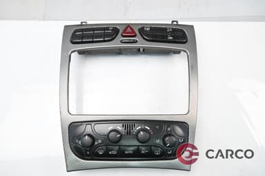 Управление климатроник A2098300085 за MERCEDES-BENZ C-CLASS Coupe Sport (CL203) C 200 Kompressor (203.742) (2001 - 2011)