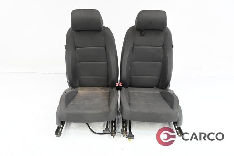 Седалки предни за VW GOLF V (1K1) 1.9 TDI (2003 - 2009)