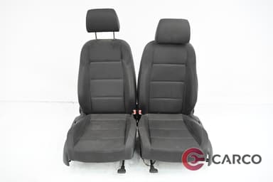 Седалки предни за VW GOLF V (1K1) 1.6 FSI (2003 - 2009)