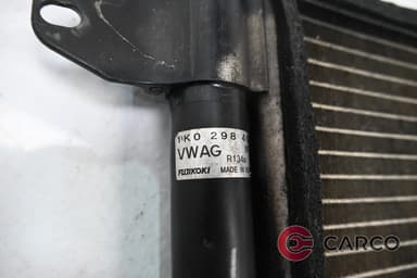 Климатичен радиатор 1K0298403 за VW GOLF V (1K1) 1.6 FSI (2003 - 2009)