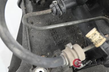 5 Степенна ръчна скоростна кутия 02T301103A за SKODA FABIA Combi 1.2 (2007 - 2014)
