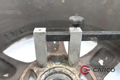 Алуминиеви джанти 15 цола 6Jx15H2 ET38 5x100 Ц.О. 57.1 4 броя 8L0601025F за AUDI A3 (8L1) 1.6 (1996 - 2003)