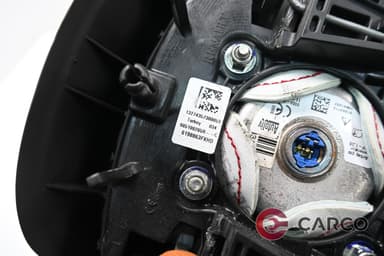 AIRBAG волан 985108265R за RENAULT CLIO Grandtour IV 1.5 dCi 90 (2013)