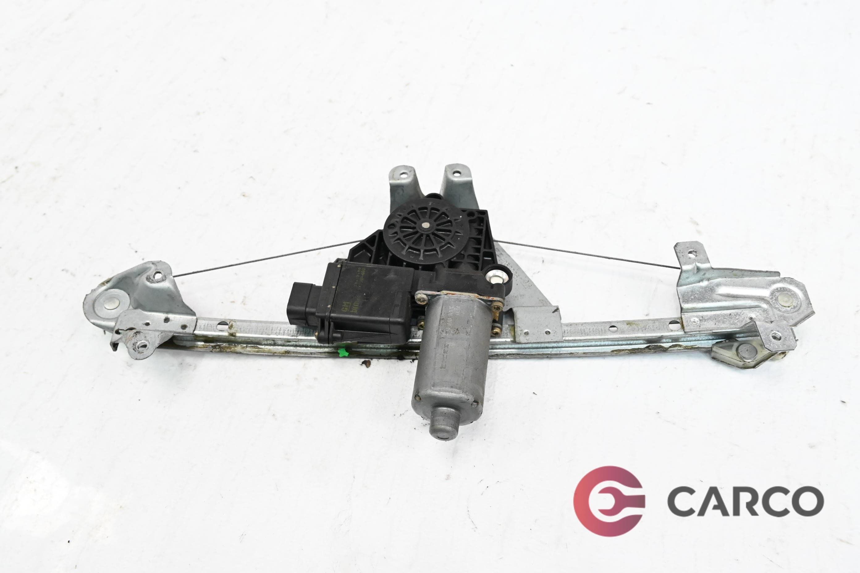 Машинка ел стъкло със стъклоповдигач заден десен 0130821 за OPEL OMEGA B (25_, 26_, 27_) 2.0 (1994 - 2003)