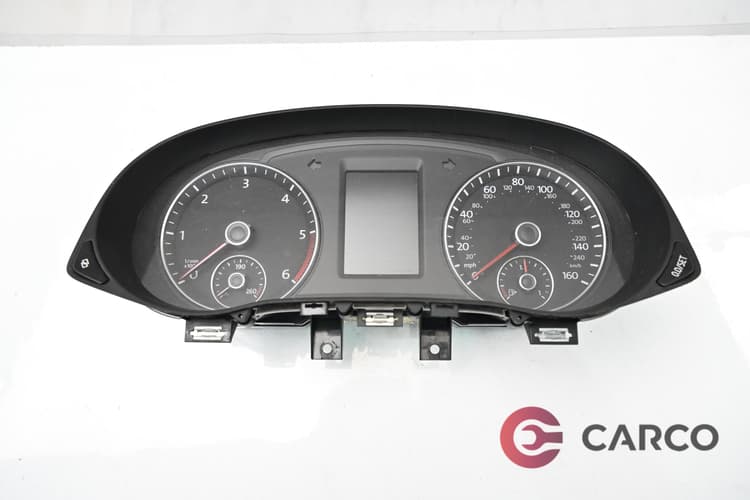 Километраж 561920970C за VW PASSAT Variant B7 (365) 2.0 TDI (2010 - 2014)