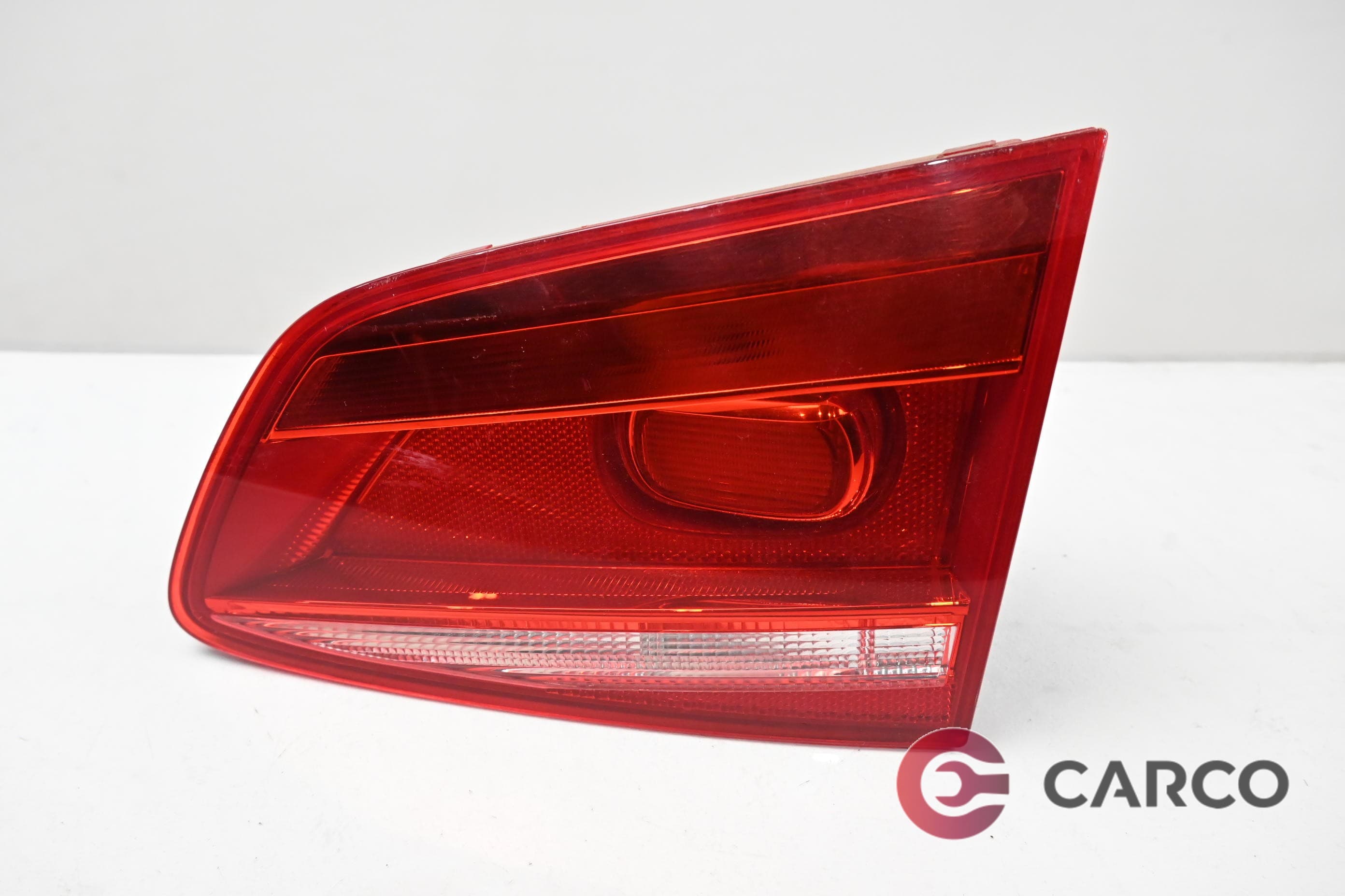 Стоп вътрешен десен за VW PASSAT Variant B7 (365) 2.0 TDI (2010 - 2014)
