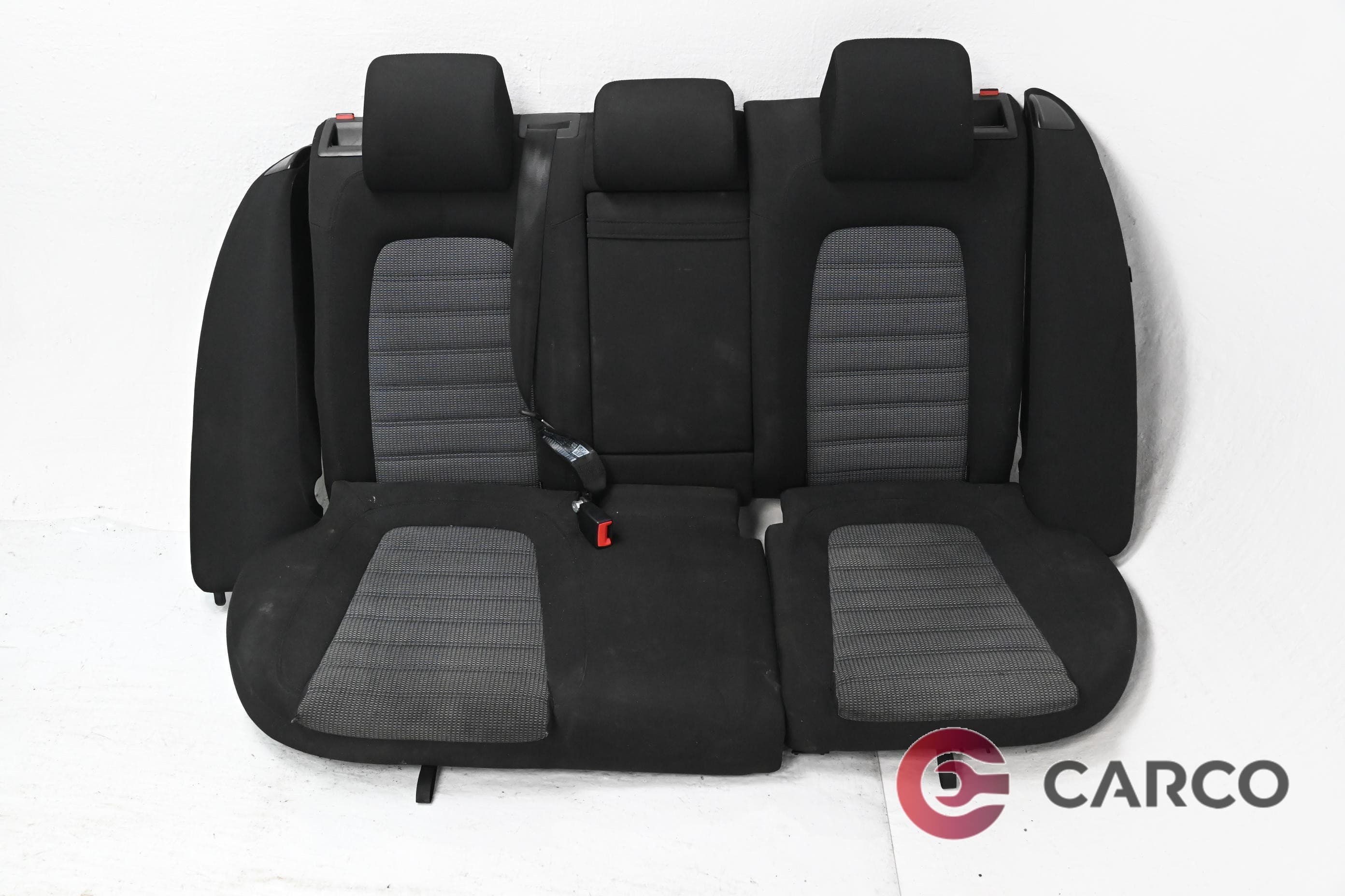 Седалки задни за VW PASSAT Variant B7 (365) 2.0 TDI (2010 - 2014)