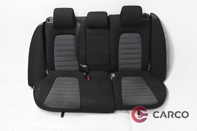 Седалки задни за VW PASSAT Variant B7 (365) 2.0 TDI (2010 - 2014)
