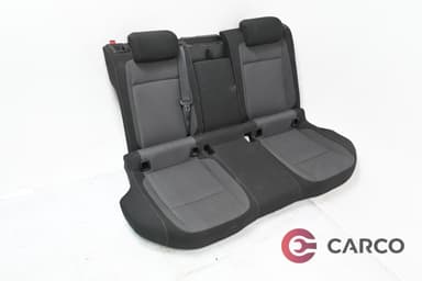 Седалки задни за VW PASSAT Variant B8 (3G5) 1.6 TDI (2014)