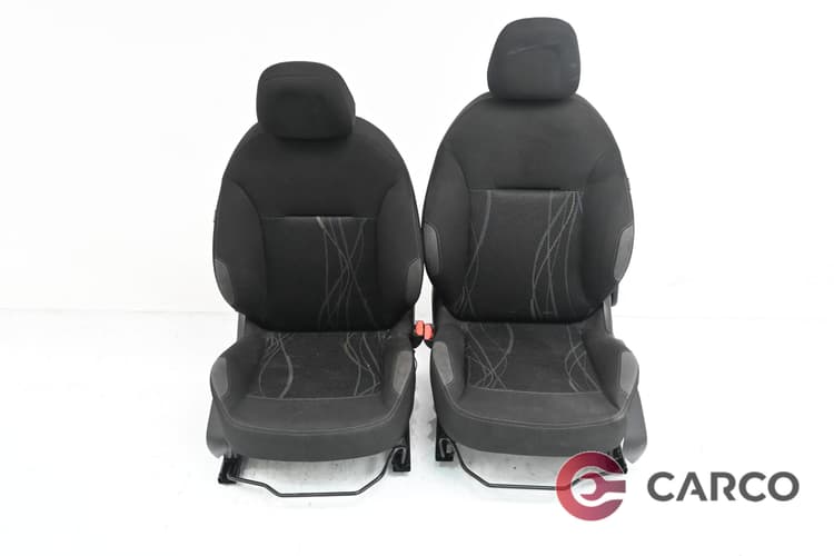 Седалки предни за PEUGEOT 208 1.2 (2012)