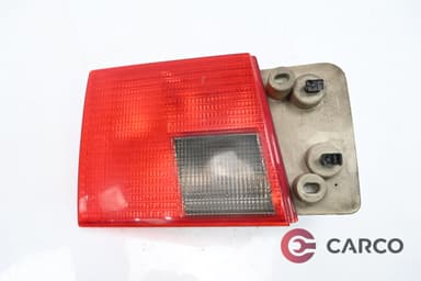 Стоп вътрешен ляв 4A0945093 за AUDI A6 седан (4A, C4) 2.5 TDI (1994 - 1997)