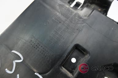 Държач задна броня десен 7300786 за BMW 2 Active Tourer (F45) 218 d (2014)