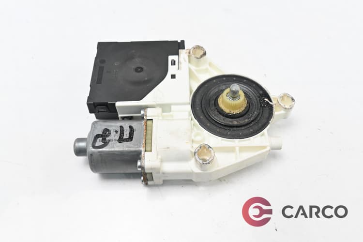 Машинка ел стъкло предна дясна 5M1837402B за VW GOLF PLUS (5M1, 521) 1.6 FSI (2005 - 2013)