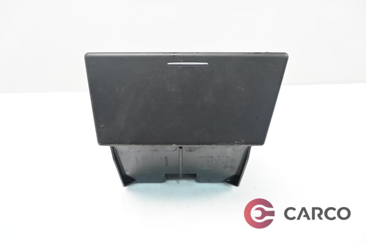 Пепелник 5M1857961 за VW GOLF PLUS (5M1, 521) 1.6 FSI (2005 - 2013)