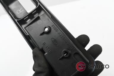 Лайсна около вътрешна дръжка предна дясна за FORD SIERRA (GBG, GB4) 2.0 i (1987 - 1993)