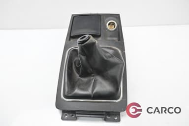 Конзола около скоростен лост 7600A006ZZ за MITSUBISHI LANCER SERIE R SPORTBACK (CX_A) 1.5 (2007)