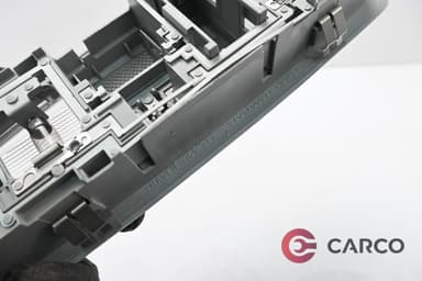 Плафон 8401A009ZZ за MITSUBISHI LANCER SERIE R SPORTBACK (CX_A) 1.5 (2007)